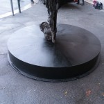 la base della scultura a fine intervento